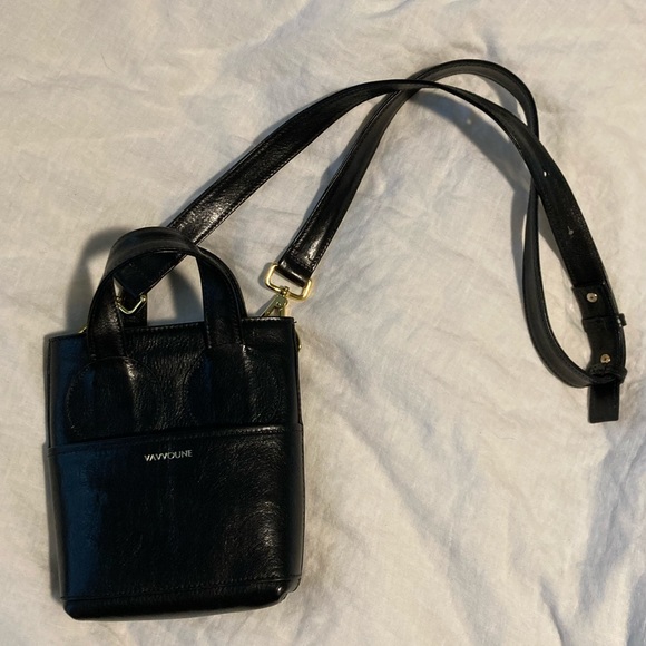 Vavvoune Sunsa Bag in Black - Picture 2 of 9